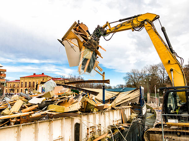 Basement Cleanout Services in San Buenaventura, CA